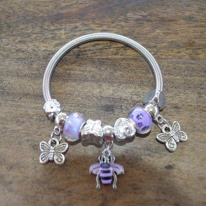 Bumble Bee Stretch Charm Bracelet